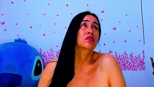 HorniestMilf online show from 15, 7, 2026