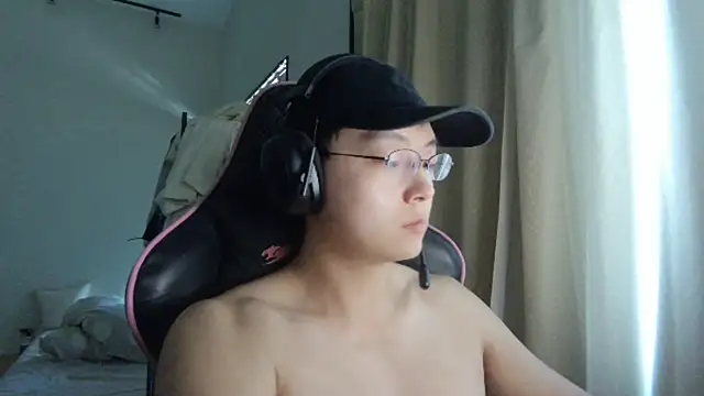 Snapshot of Tkcqcc chatting on 9, 12, 2024 Tkcqcc online show from 9, 12, 2024