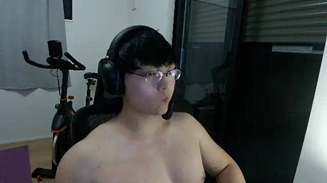 Snapshot of Tkcqcc chatting on 24, 9, 2025 Tkcqcc online show from 24, 9, 2025