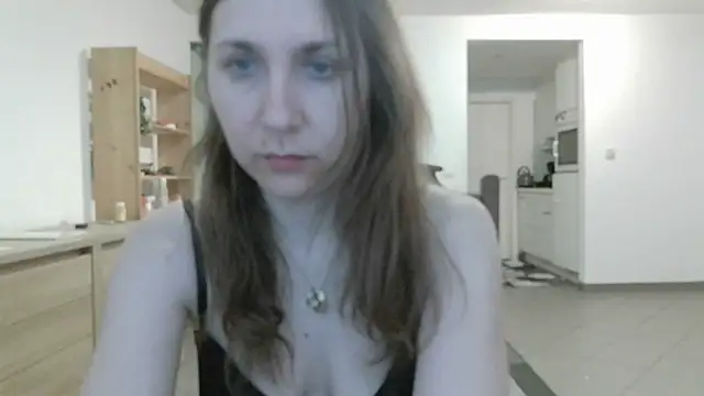 JasmineGlamour online show from 12, 5, 2026
