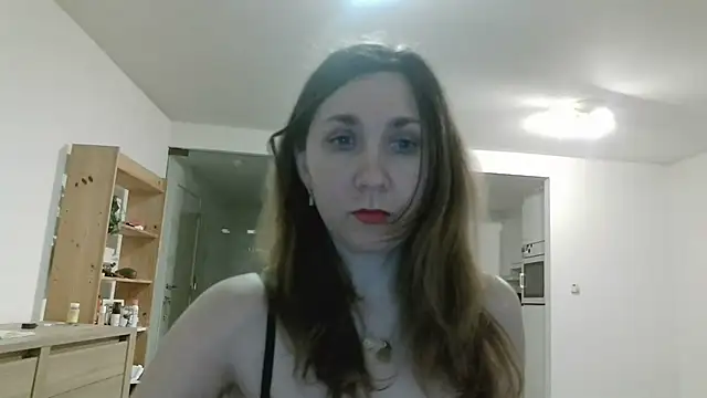 JasmineGlamour online show from 13, 5, 2026