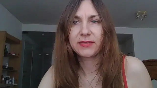 JasmineGlamour online show from 16, 5, 2026