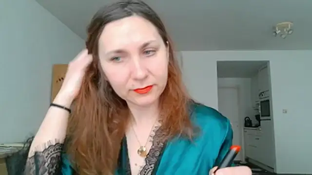 JasmineGlamour online show from 17, 5, 2026