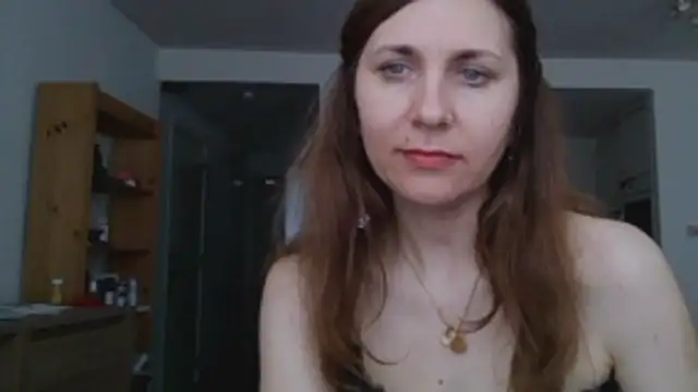 JasmineGlamour online show from 18, 5, 2026