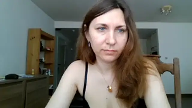 JasmineGlamour online show from 24, 5, 2026