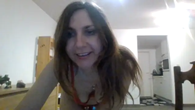 JasmineGlamour online show from 27, 5, 2026
