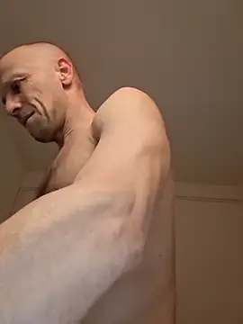 Snapshot of wedge75 chatting on 11, 2, 2026 wedge75 online show from 11, 2, 2026