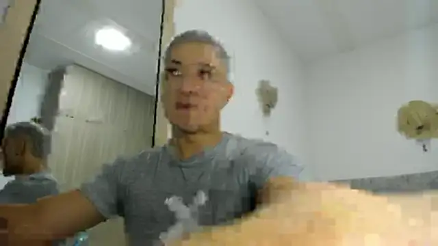 Snapshot of Valerioe chatting on 20, 4, 2026 Valerioe online show from 20, 4, 2026