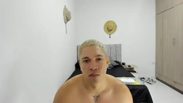Snapshot of Valerioe chatting on 29, 4, 2026 Valerioe online show from 29, 4, 2026
