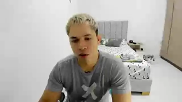 Snapshot of Valerioe chatting on 31, 5, 2026 Valerioe online show from 31, 5, 2026