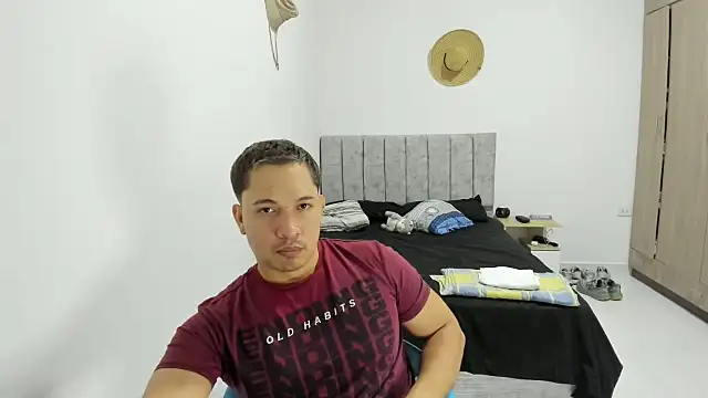 Snapshot of Valerioe chatting on 21, 6, 2026 Valerioe online show from 21, 6, 2026