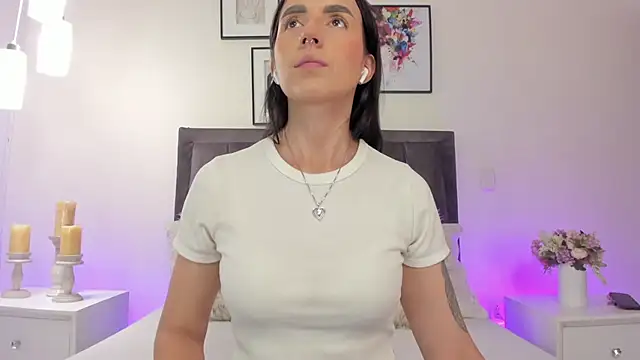 helen mooree online show from 25, 2, 2026