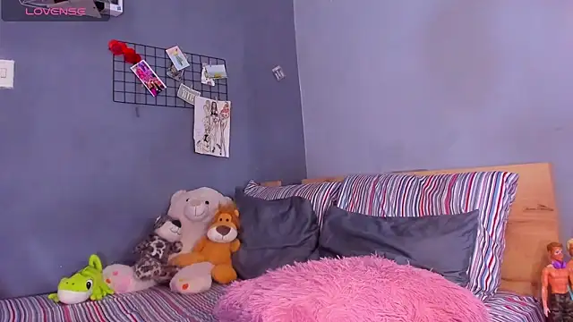 tiffbeatiful online show from 20, 2, 2025