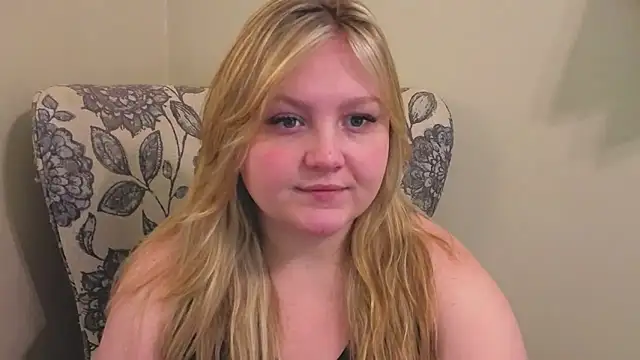 PhatAssBlond online show from 13, 4, 2026