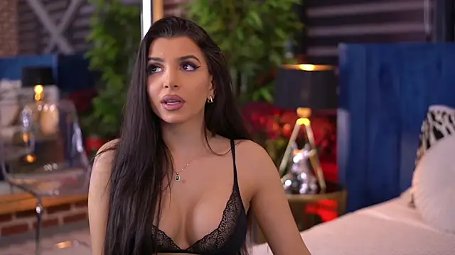 NicoleCellini online show from 7, 3, 2025