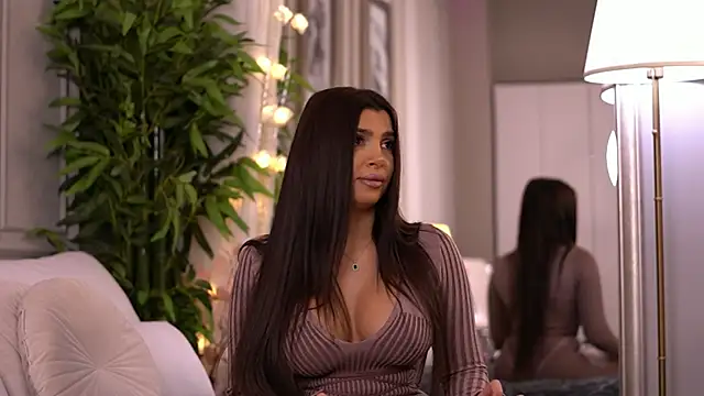 NicoleCellini online show from 9, 3, 2026