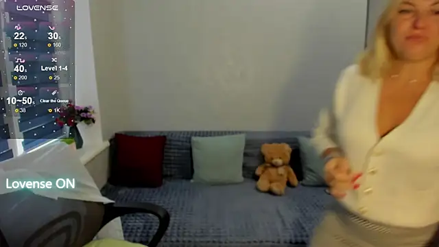 sweet   margaret online show from 15, 10, 2025