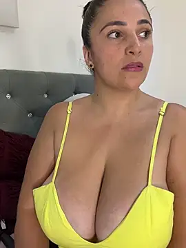 Snapshot of Taylortits chatting on 23, 1, 2025 Taylortits online show from 23, 1, 2025