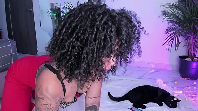 pretty pettite online show from 14, 12, 2024