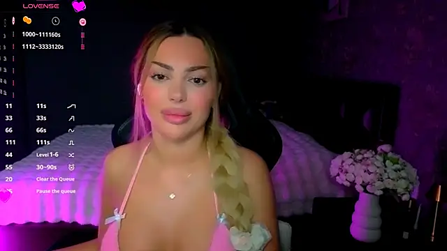 babyleilaa online show from 7, 4, 2026