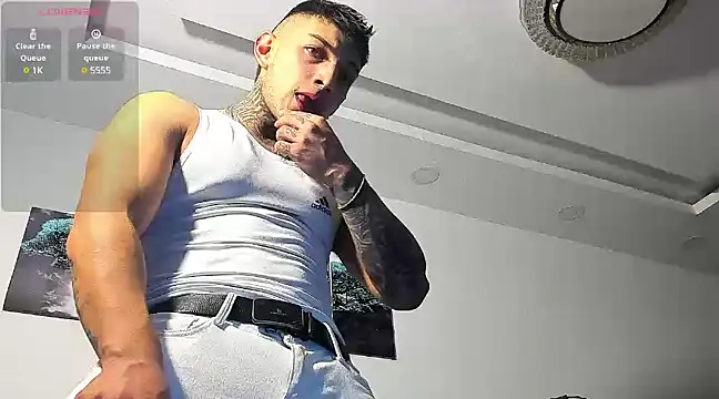 Snapshot of angeel_d035 chatting on 2, 2, 2025 angeel d035 online show from 2, 2, 2025