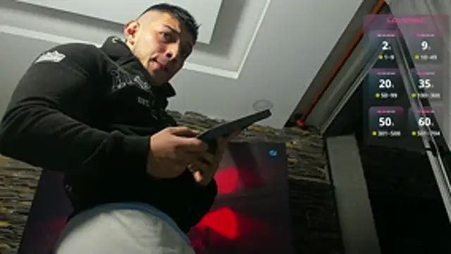 Snapshot of angeel_d035 chatting on 22, 10, 2025 angeel d035 online show from 22, 10, 2025