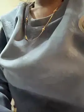 Snapshot of AASHI66 chatting on 8, 1, 2025 AASHI66 online show from 8, 1, 2025