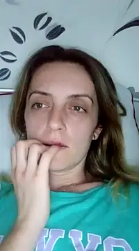 SophyGirl online show from 12, 2, 2025