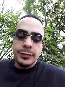 Snapshot of FeloBad chatting on 17, 5, 2026 FeloBad online show from 17, 5, 2026