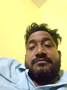 Snapshot of rabikumar1900 chatting on 6, 11, 2025 rabikumar1900 online show from 6, 11, 2025