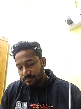 Snapshot of rabikumar1900 chatting on 4, 12, 2025 rabikumar1900 online show from 4, 12, 2025