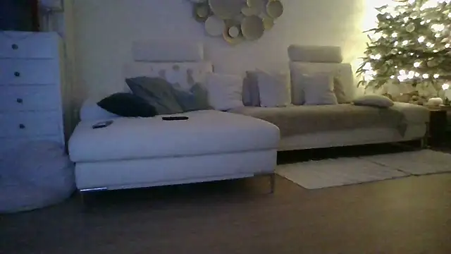 Snapshot of lyajoliee chatting on 11, 12, 2024 lyajoliee online show from 11, 12, 2024