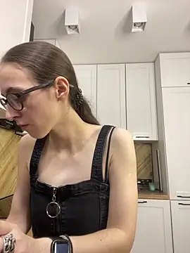 MartiniiSelenna online show from 9, 9, 2025