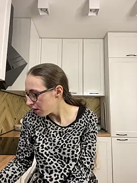 MartiniiSelenna online show from 29, 9, 2025