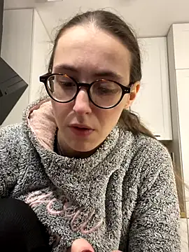 MartiniiSelenna online show from 3, 10, 2025