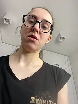 Snapshot of MartiniiSelenna chatting on 2, 3, 2026 MartiniiSelenna online show from 2, 3, 2026