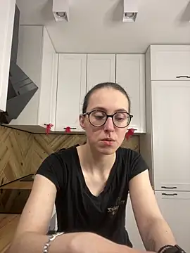 Snapshot of MartiniiSelenna chatting on 18, 4, 2026 MartiniiSelenna online show from 18, 4, 2026