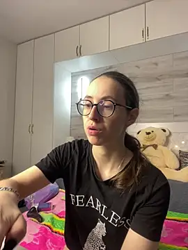 Snapshot of MartiniiSelenna chatting on 21, 5, 2026 MartiniiSelenna online show from 21, 5, 2026