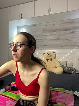Snapshot of MartiniiSelenna chatting on 25, 5, 2026 MartiniiSelenna online show from 25, 5, 2026