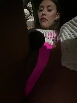 Snapshot of Rose-euphoria chatting on 17, 1, 2025 Rose-euphoria online show from 17, 1, 2025