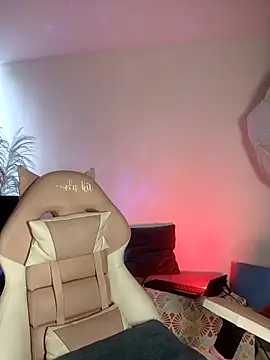 lovely kitt online show from 19, 10, 2025