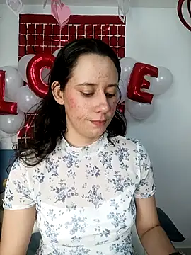 lovely kitt online show from 15, 2, 2026