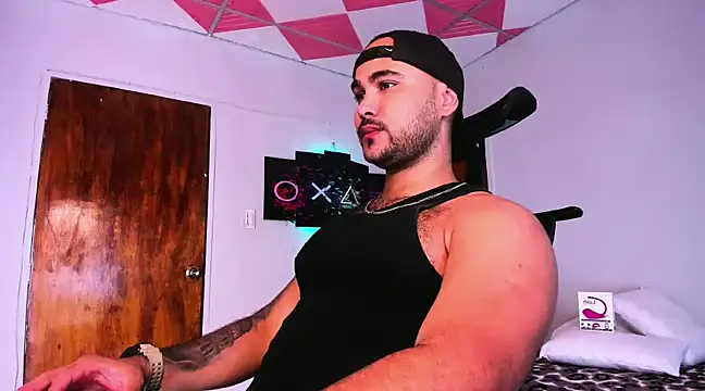 Snapshot of Sebas-hott chatting on 11, 12, 2024 Sebas-hott online show from 11, 12, 2024