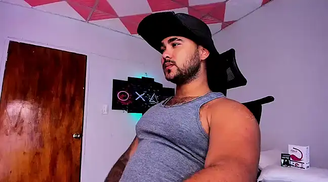 Snapshot of Sebas-hott chatting on 12, 1, 2025 Sebas-hott online show from 12, 1, 2025