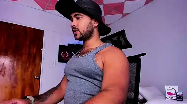 Snapshot of Sebas-hott chatting on 13, 1, 2025 Sebas-hott online show from 13, 1, 2025