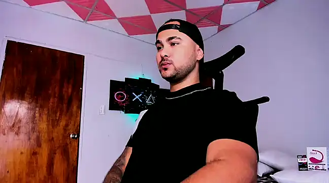 Snapshot of Sebas-hott chatting on 22, 1, 2025 Sebas-hott online show from 22, 1, 2025