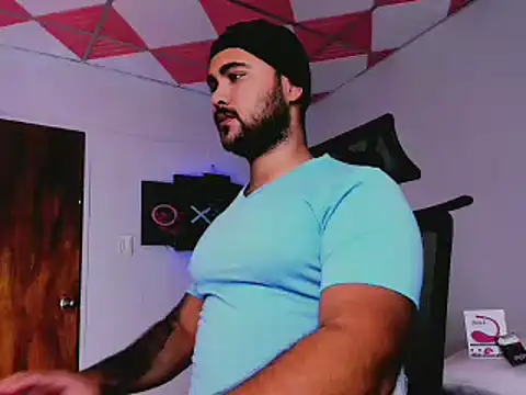 Snapshot of Sebas-hott chatting on 18, 2, 2025 Sebas-hott online show from 18, 2, 2025