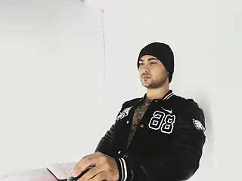 Snapshot of Sebas-hott chatting on 30, 9, 2025 Sebas-hott online show from 30, 9, 2025