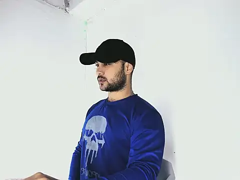 Snapshot of Sebas-hott chatting on 12, 10, 2025 Sebas-hott online show from 12, 10, 2025