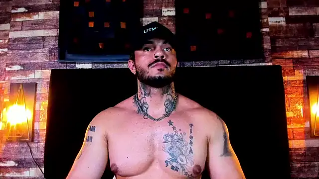 Van Velckan online show from 15, 12, 2024